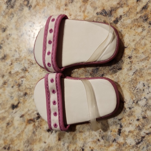 American Girl 2 in 1 Beach Sandals - Picture 1 of 2